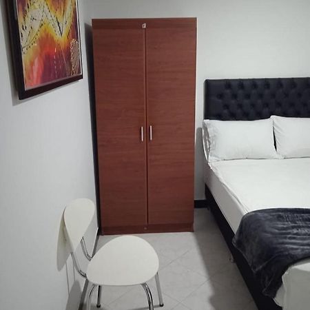 Hotel Girasol 70 Medellín Exterior foto
